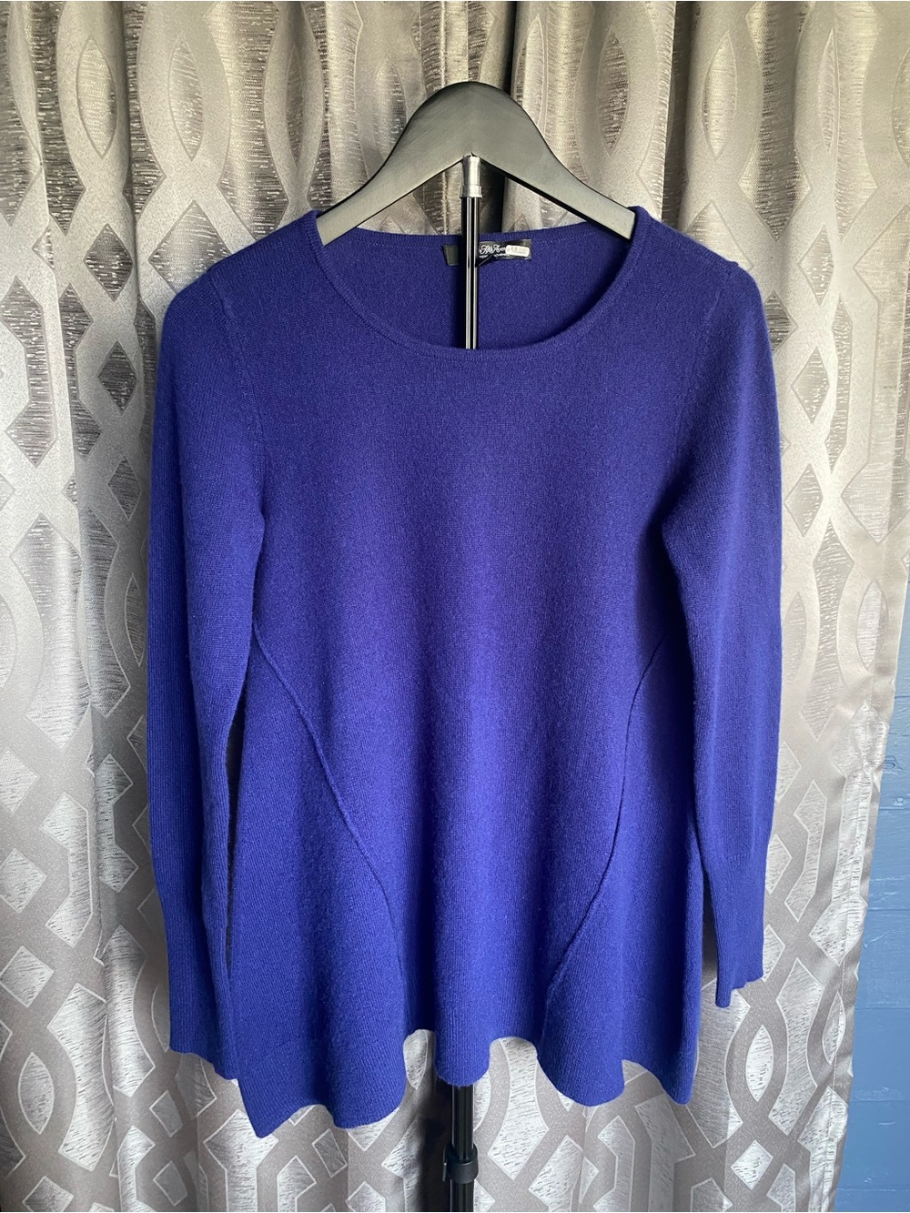 Saks Fifth Avenue 100% Cashmere Flared Tunic Sweater Womens M Princess Seam